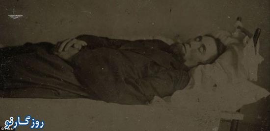 عکس یادگاری از مردگان قرن نوزدهم! +عکس