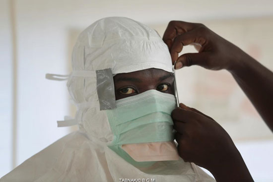 عکس: زندگی تلخ با ابولا در غرب آفریقا