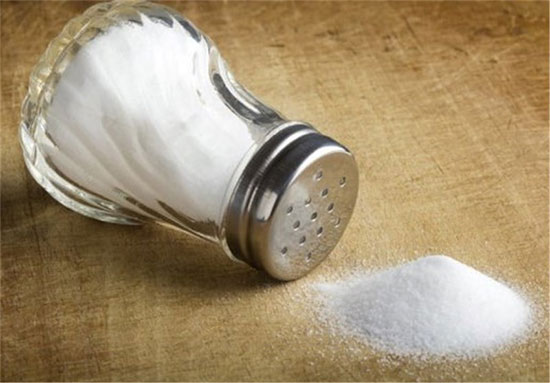 این نشانه ها می گوید؛ باید مصرف نمک را کاهش دهید!