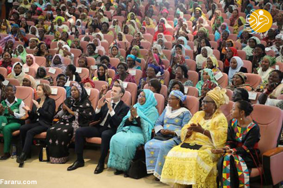 دیدار ماکرون با ۴۰۰ زن در کاخ زنان