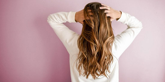 ویژگی‌های مو‌های سالم؛ موهایتان نرم است یا خشک؟