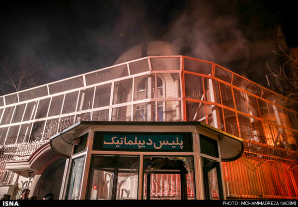 سفارت سعودی در تهران سوخت +عکس