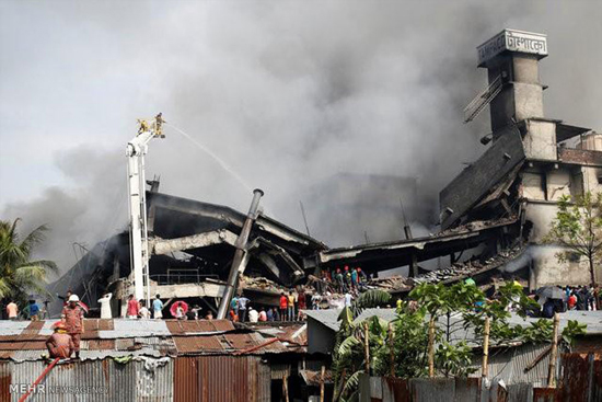 آتش سوزی یک کارخانه در بنگلادش