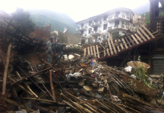 تصاویری از زلزله ویرانگر چین