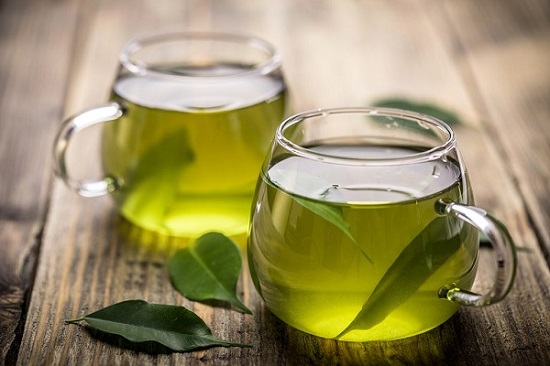 فواید و خطرات چای سبز برای دیابت نوع ۲