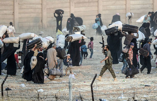 داعش در چند قدمی نظامیان ترکیه +عکس