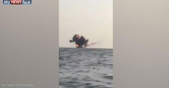 حمله قایق بمب گذاری شده یمن به عربستان