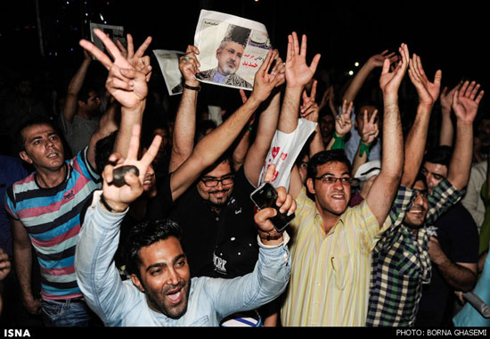 عکس: جشن و سرور ایرانیان پس از توافق (2)