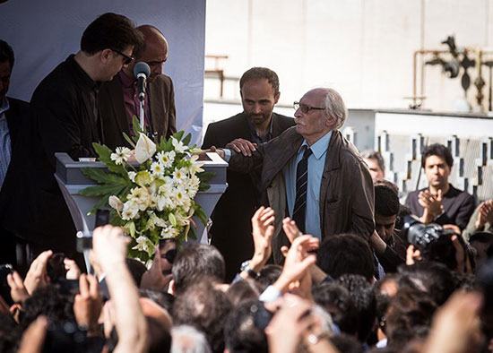 عکس: مراسم تشییع استاد محمدرضا لطفی