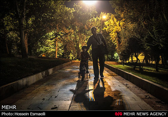 شب نشینی در پارکهای تهران