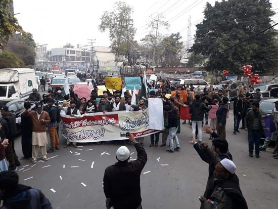 ادامه اعتراضات علیه سفر بن سلمان به پاکستان