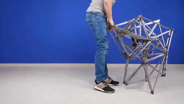 دوچرخه‌ای که به جای لاستیک از روبات چهارپا استفاده می‌کند