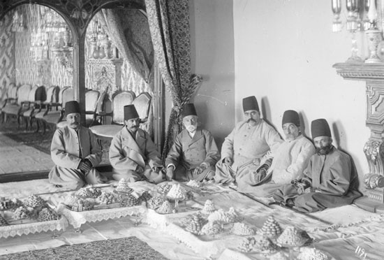 شخصیت‎ها در ایران قاجار (2)