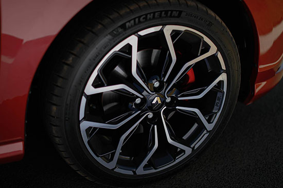 رنو ساندرو RS مدل ۲۰۲۰ معرفی شد