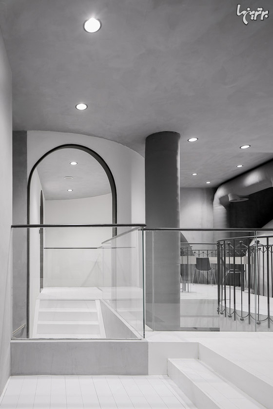معماری خیره کننده یک دفتر به سبک عصر بخار