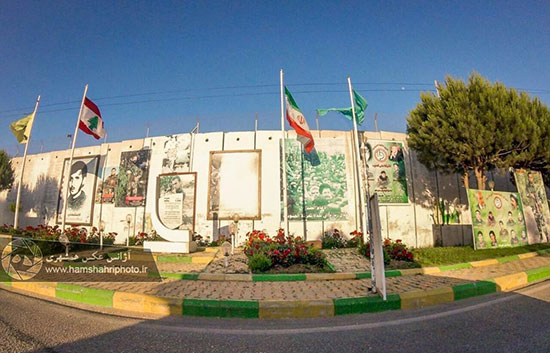 برافراشتن پرچم ایران در نقطه صفر مرزی لبنان و فلسطین