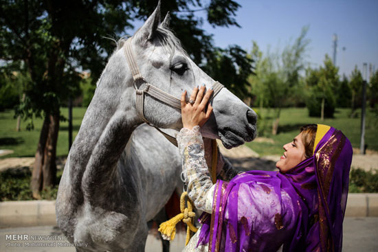 نمایشگاه بین المللی اسب و حیوانات همزیست