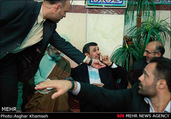 عکس: مراسم تجلیل از محمود احمدی نژاد