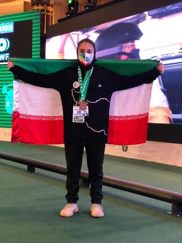 کار زیبای دختر ۱۵ ساله ایرانی که مدال جهانی گرفت