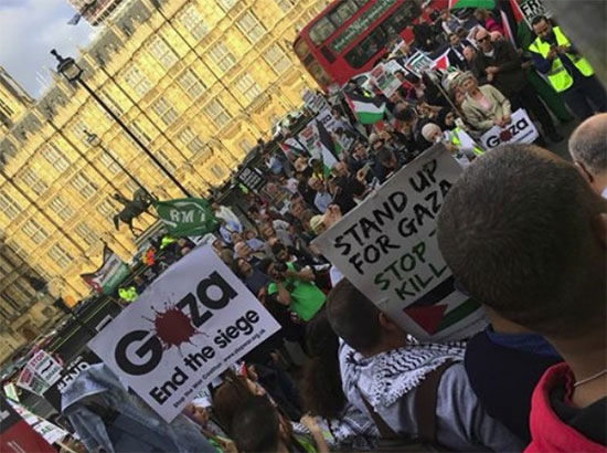 تظاهرات مخالفان سفر نتانیاهو به انگلیس