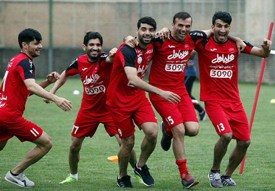 جنجالی‌ها با کاپیتان پرسپولیس آشتی کردند