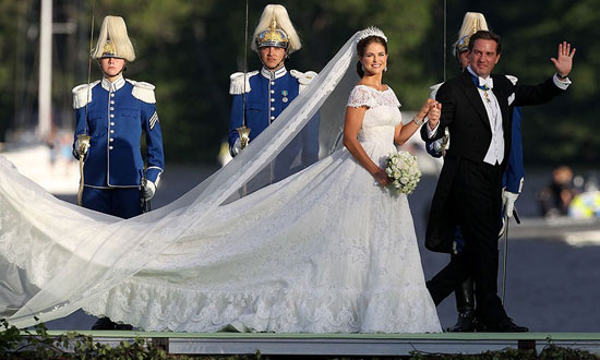 لباس عروس 15 پرنسس جهان +عکس
