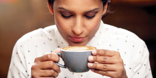 رایج‌ترین اشتباهاتی که فواید قهوه را بی‌اثر می‌کند!