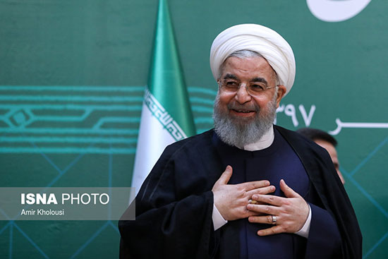 روحانی: دولت استعفا نمی‌دهد