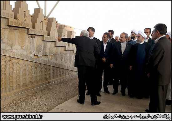 بازدید رییس جمهوری از مجموعه جهانی تخت جمشید