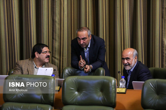 جنجال در جلسه شورای شهر تهران