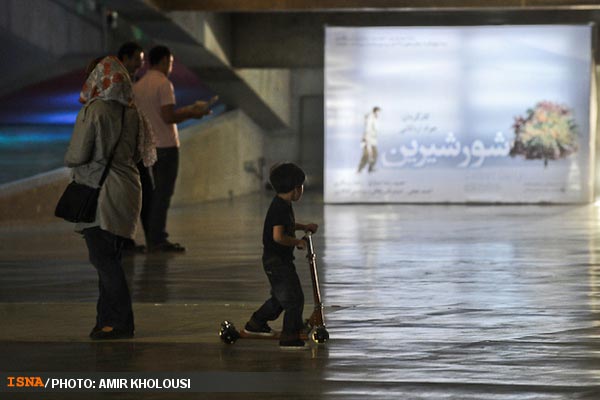 عکس؛ سینماهای تهران پس از افطار