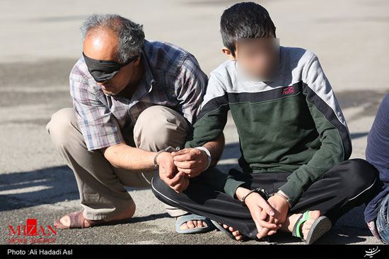عکس: بازداشت سارقان و کیف قاپان تهران