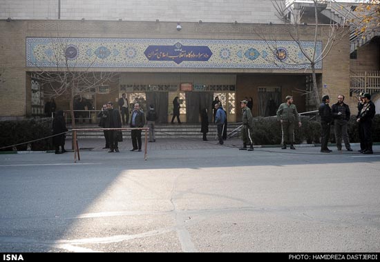 عکس: حضور فاطمه هاشمی در دادگاه انقلاب