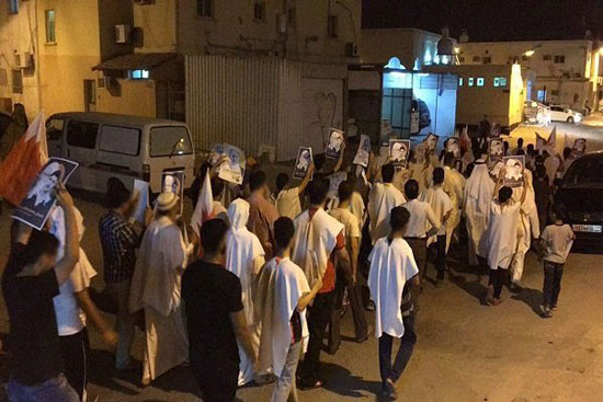 تظاهرات بحرینی ها در شب محاکمه شیخ قاسم