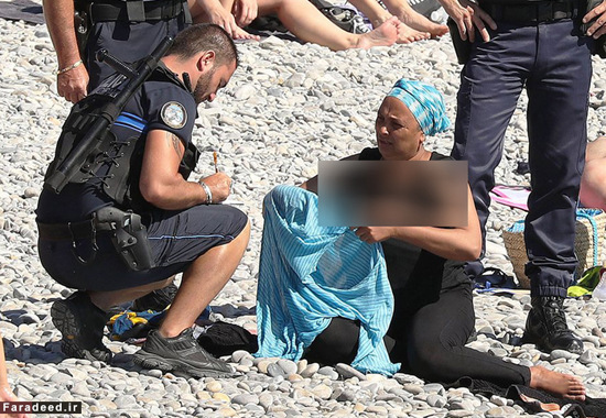 حرکت زننده پلیس با زن محجبه در کنار دریا