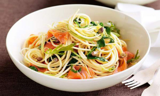 مهمانی را با «اسپاگتی و سالمون» برگزار کنید