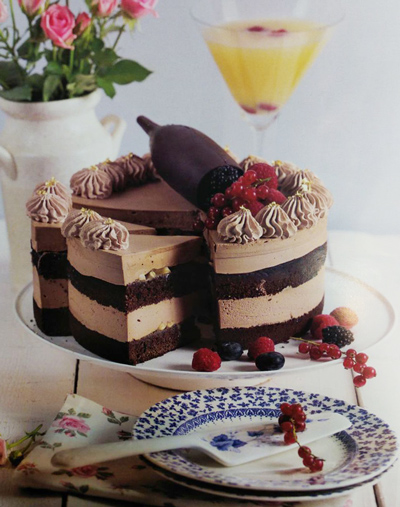کیک کرم کارامل شکلاتی؛ خوشمزه و پرطرفدار