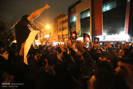 عکس: خشم مشهدی ها از دولت عربستان
