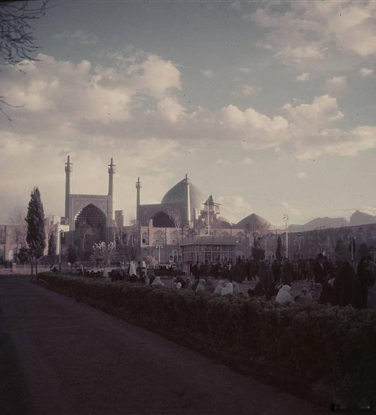عکس: میدان نقش جهان اصفهان سال 56