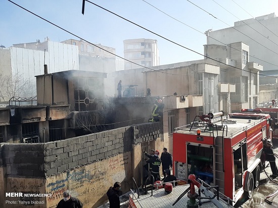 آتش‌سوزی گسترده کارگاه رنگ‌آمیزی در کرمانشاه
