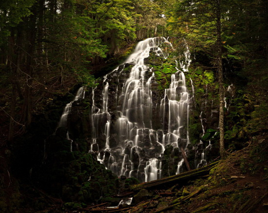 آبشار رویایی رامونا در آمریکا +عکس
