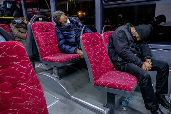 حالا زورتان فقط به اتوبوس خواب‌ها رسیده؟