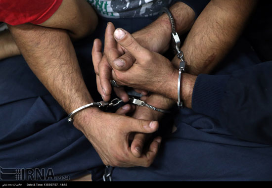 عکس: بازداشت باند سارقان و زورگیران تهران