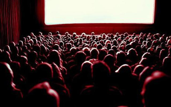 سینما‌ در قُرُق مجردها؛ متاهل‌ها سینما نمی‌روند
