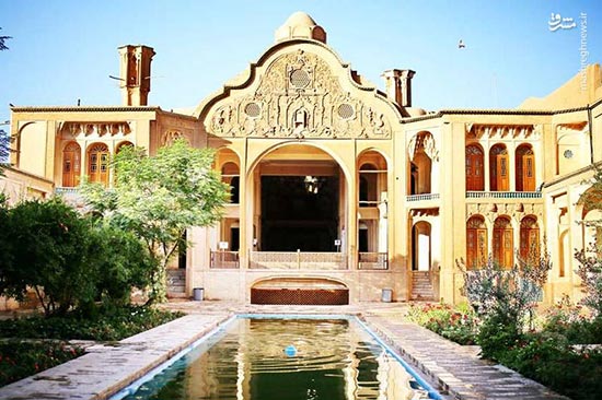 خانه بروجردی‌ها، عروس خانه‌های ایرانی