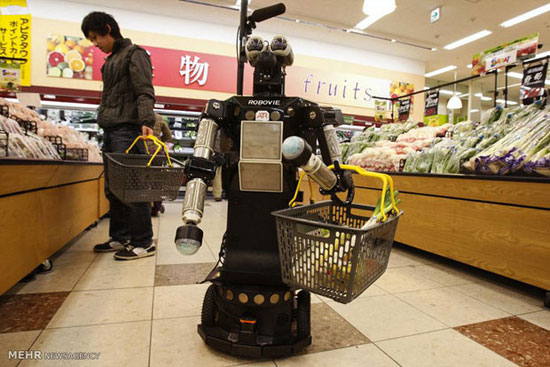 تصاویری جالب از ربات های کارگر