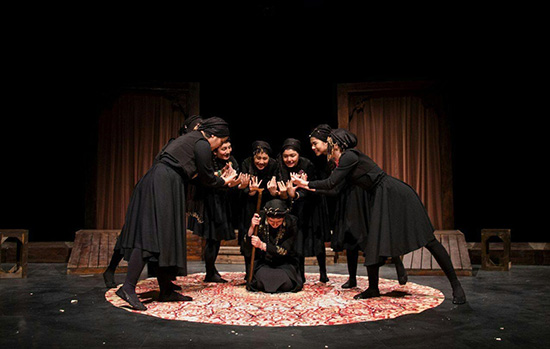ندبه؛ اتحاد دختران ایرانی و افغانستانی روی صحنه تئاتر