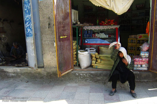 عکس: بزک زندگی با کار زنان