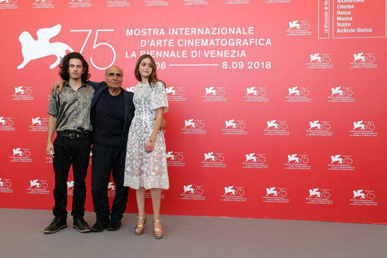 فوتوکال و تیزر فیلم «امیر نادری» در جشنواره ونیز