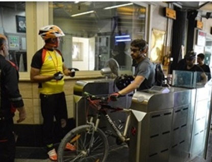 متروی تهران میزبان ۱۳هزار دوچرخه‌سوار بود